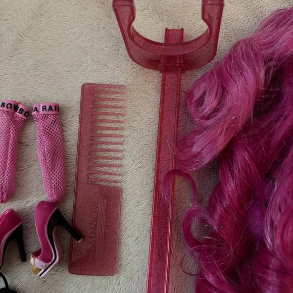 Rainbow High Stella Monroe Doll & Accessories - Picture 11 of 12